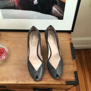 SJP SARAH JESSICA PARKER STILETTOS